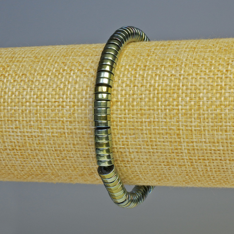 Hematite Rondelle Bracelet, Green Chameleon, diameter 6x2mm+-, length 18cm+- stretch