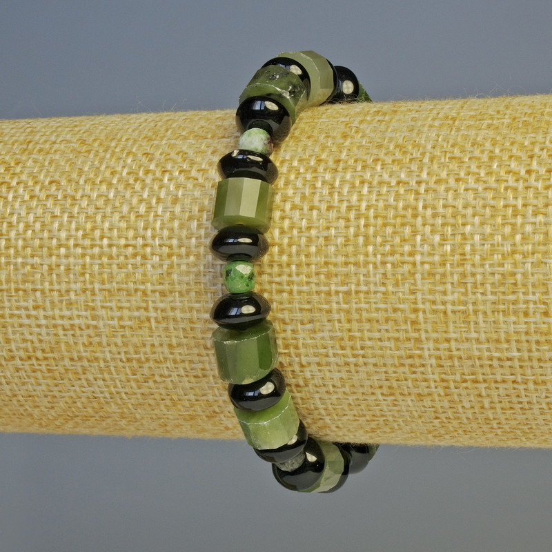 Jadeite Faceted Rondelle, Zoisite Faceted Cube, Agate Rondelle Bracelet, length 18cm+- stretch