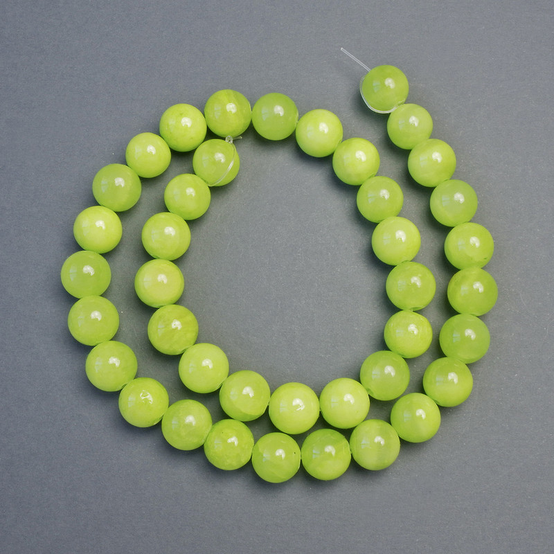 Onyx Beads smooth ball (pressed), diameter 10.5mm+-, length 39cm+- on fishing line