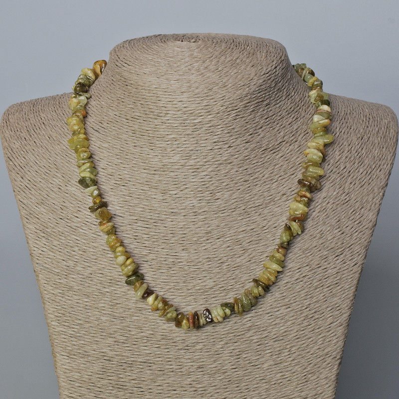 Grossular (Green Garnet) Natural Stone Necklace, chip, diameter 8x4-10x3mm+/-, length 47cm+