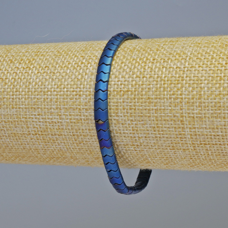 Hematite Bracelet Snake Zigzag Wave Matte Blue, diameter 5x4x3mm+/-, length 18cm+/- stretch