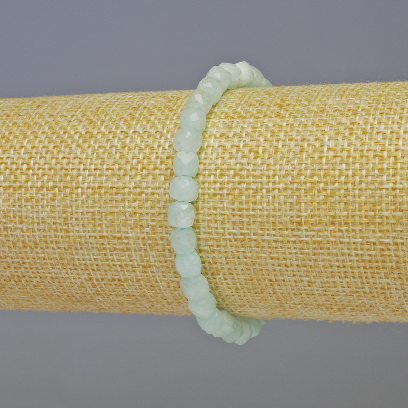 Angelite Faceted Cube Bracelet, diameter 5x5mm+-, length 18cm+- stretch