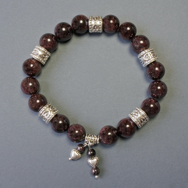 Garnet Bracelet natural stone smooth bead, diameter 10mm+- with metal inserts, length 18cm+- stretch