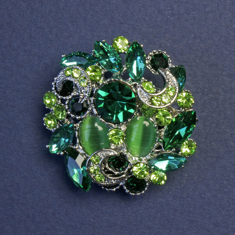 Brooch-Pendant Accent with Green Cat's Eye and Green Rhinestones 31mm+