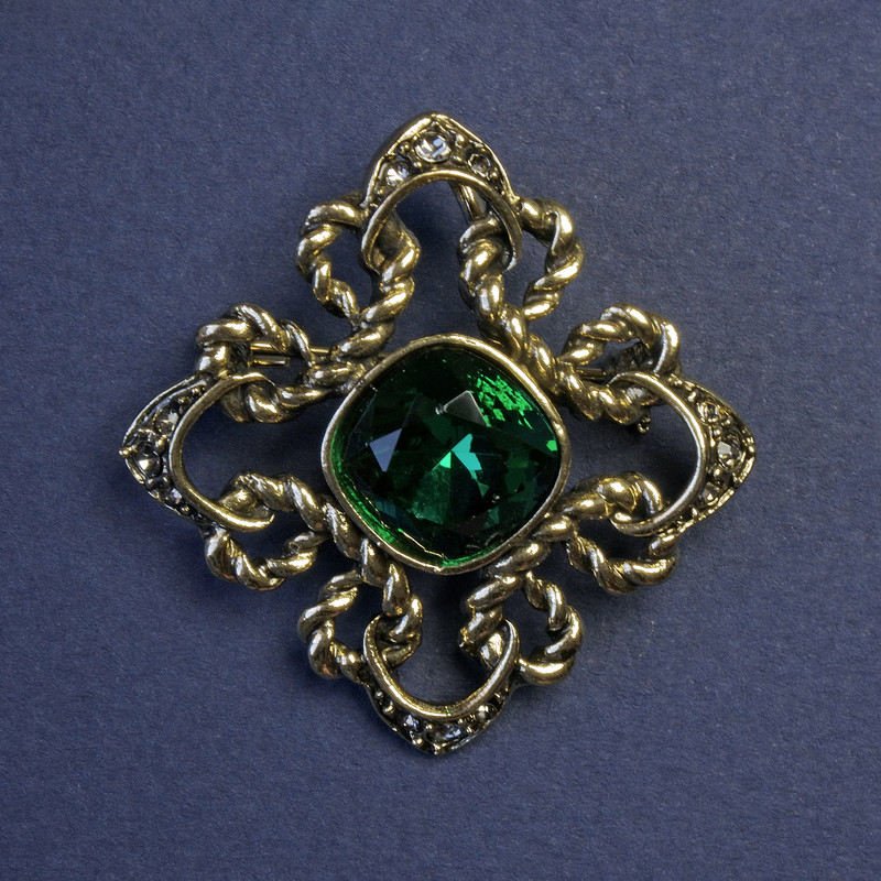 Accent Brooch-Pendant with Green Crystal and Rhinestones, 40mm +