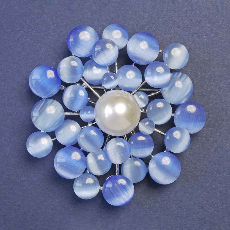 Brooch with Blue Cat's Eye Stone (synthetic) and Pearl (imitation) 55x55mm+/- silver-tone metal