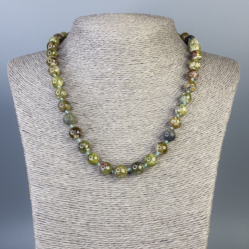 Grossular Garnet (Green Garnet) Necklace, Smooth Round Beads 10mm+/-, Length 50cm+