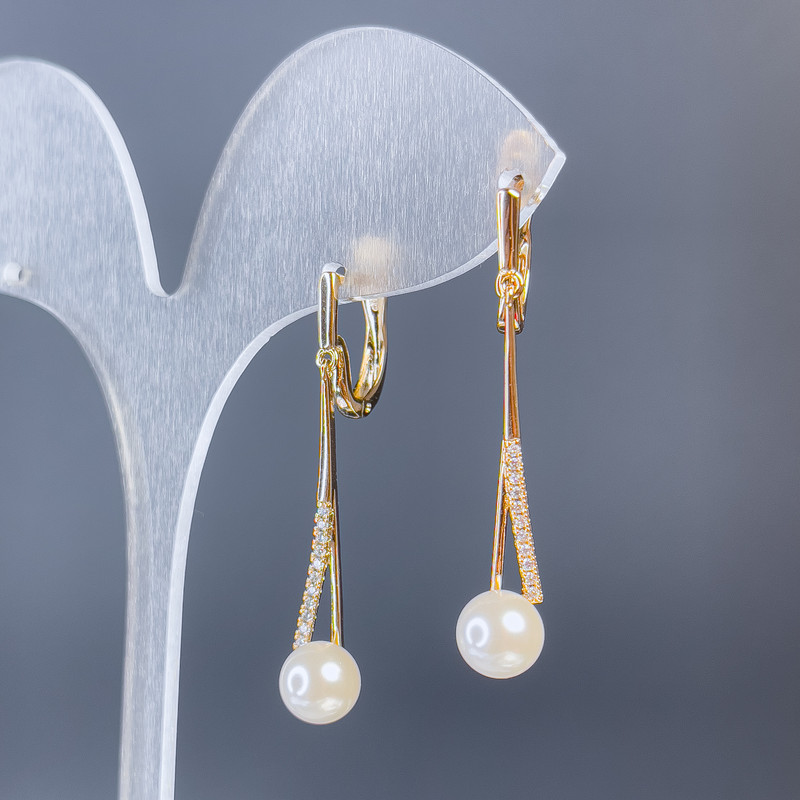 Xuping Earrings 18K Gold-Plated with Pearl, Diameter 7mm and White Rhinestones, Length 38mm+
