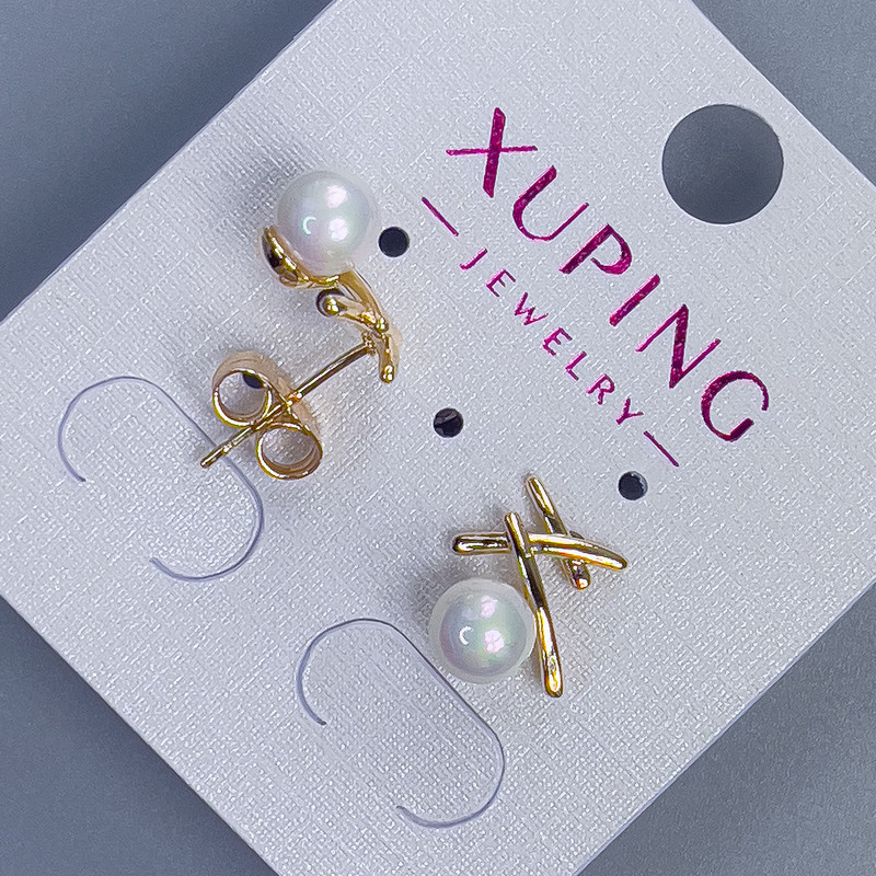 Xuping Stud Earrings with Pearl, Diameter 6mm+- 12x10mm+- 18K Gold Plating