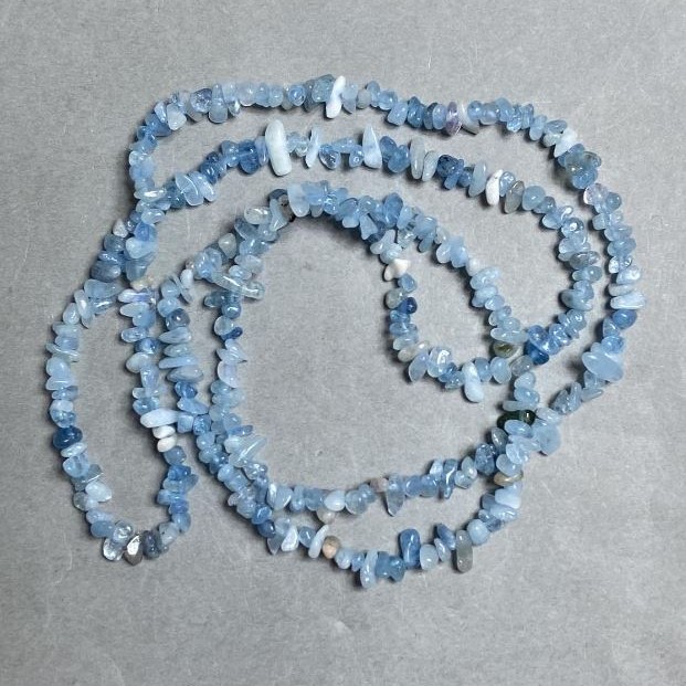 Aquamarine Beads on Fishing Line, Natural Stone Chips, Diameter 5-11x3-4mm+/-, Length 80cm+