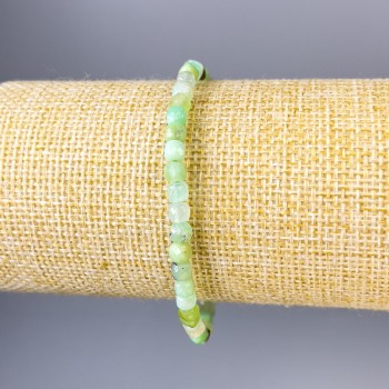 Bracelet Chrysoprase faceted cube, diameter 4x4mm+-, length 18cm+- stretch