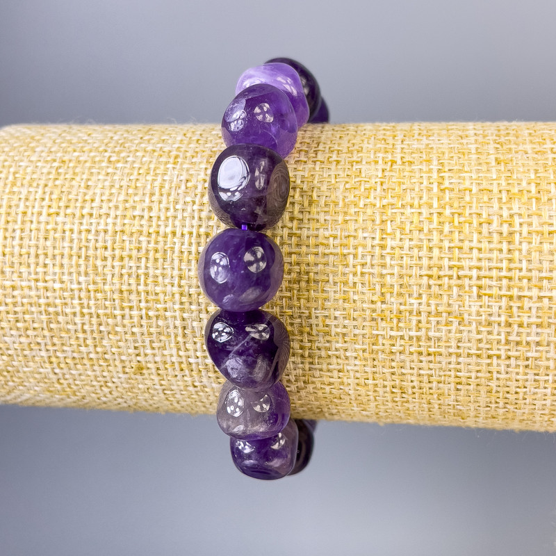 Amethyst faceted bracelet, 12x10mm diameter +/-, length 18cm +/- stretch