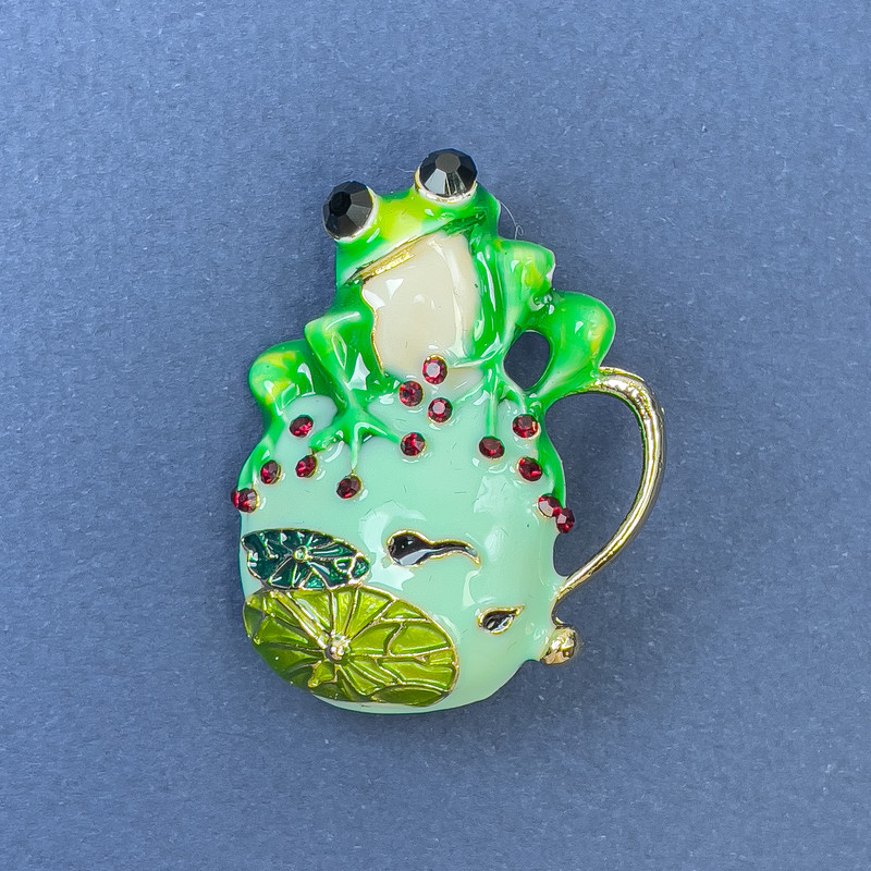 Frog Brooch with Red Rhinestones, Blue and Light Green Colour, Gold-Tone Metal, 32x39mm+