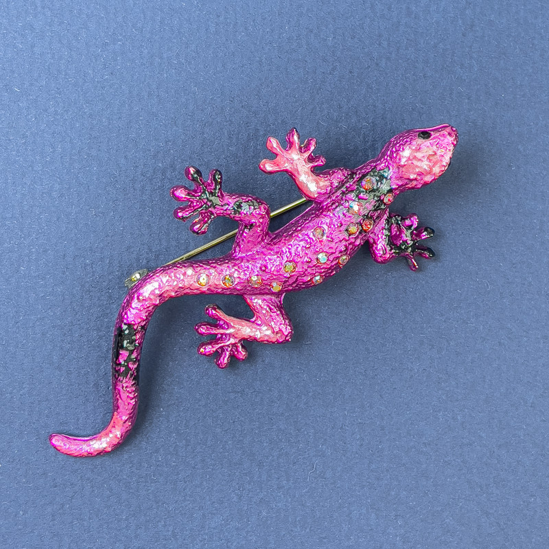 Brooch Lizard Pink Colour Iridescent Rhinestones 29x74mm+