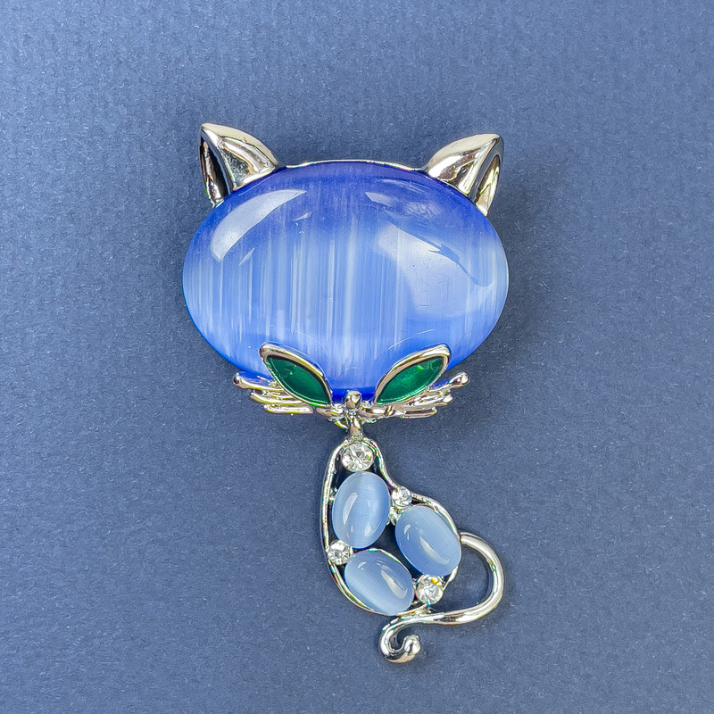 Brooch Cat Blue Cat's Eye White Rhinestones Silver-Tone Metal 34x58mm+