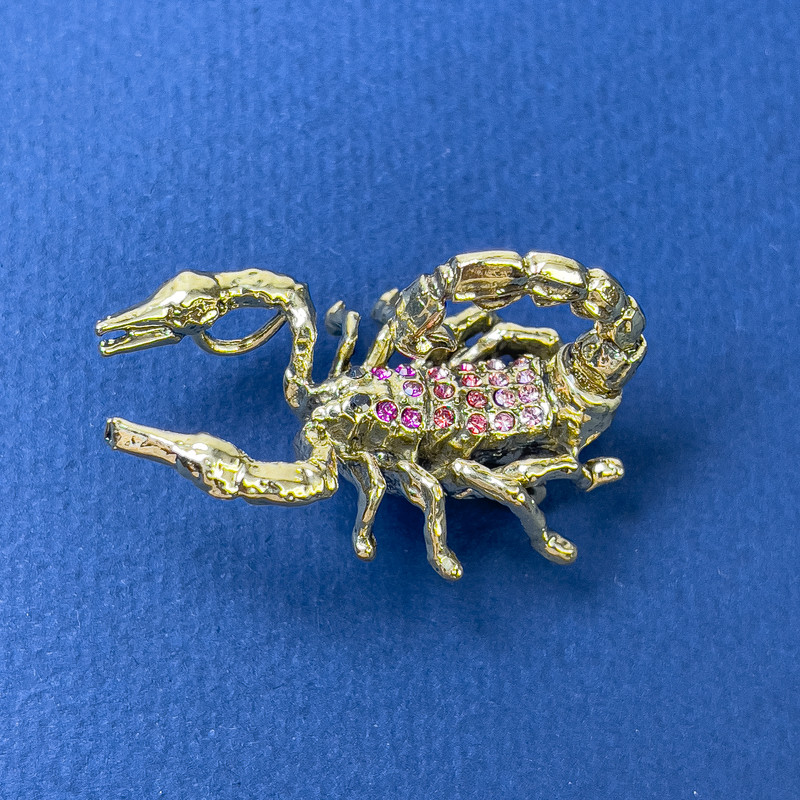 Clearance Scorpion Pendant Brooch with Pink Rhinestones, Gold-tone Metal 27x42mm+
