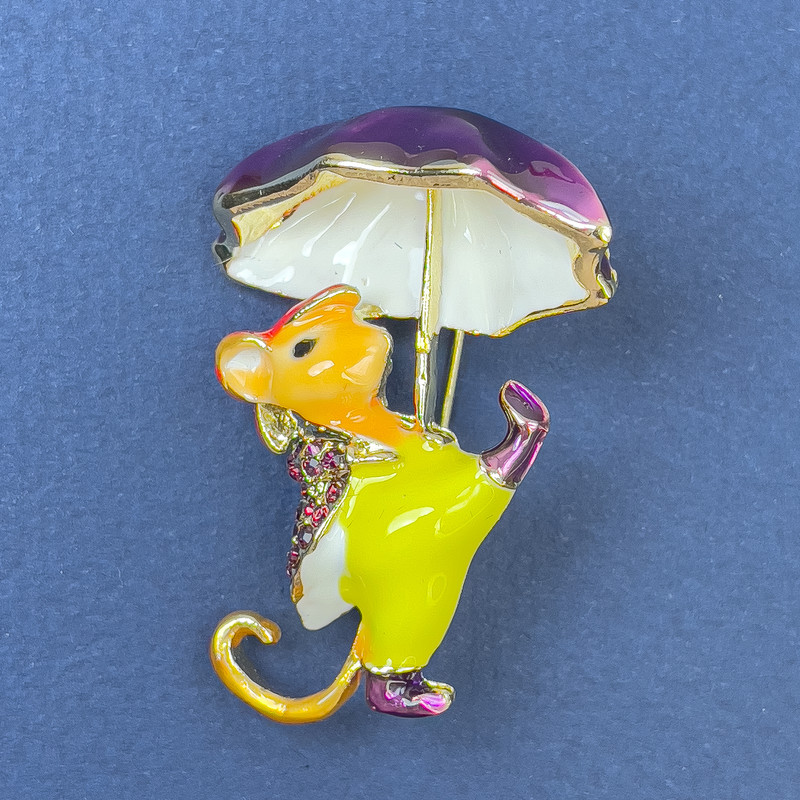 Mouse Brooch Purple Rhinestones Yellow Purple White Enamel Gold-Tone Metal, 29x40mm+