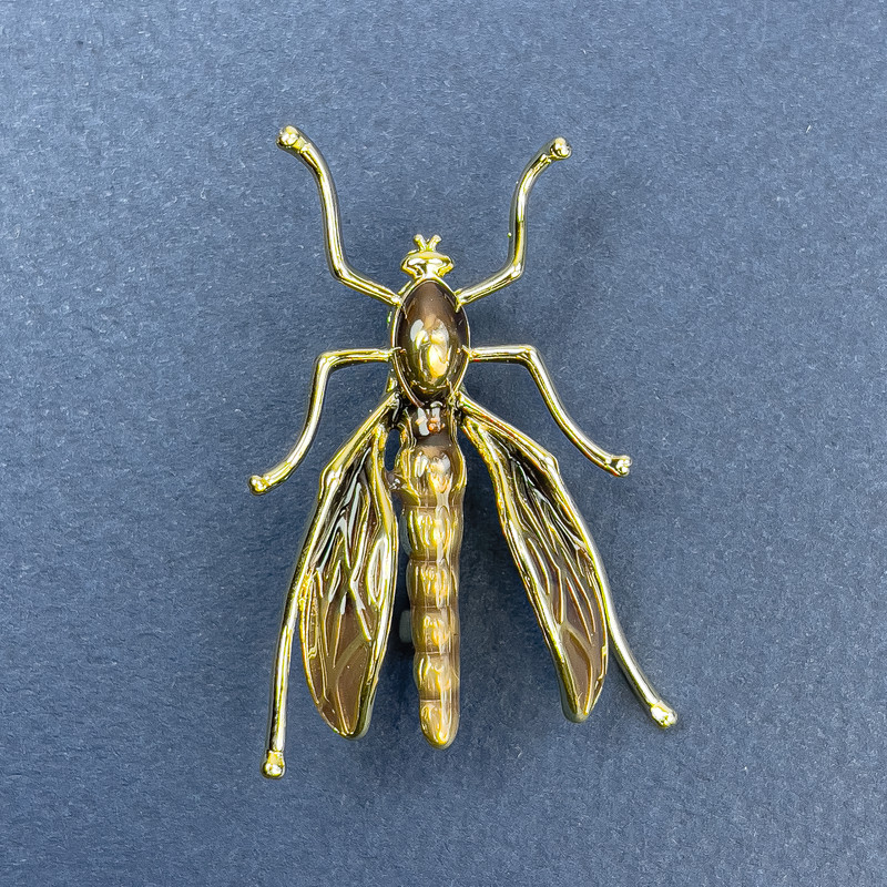 Insect Brooch, brown colour, gold-tone metal, diameter 39mm+/-, length 42mm+