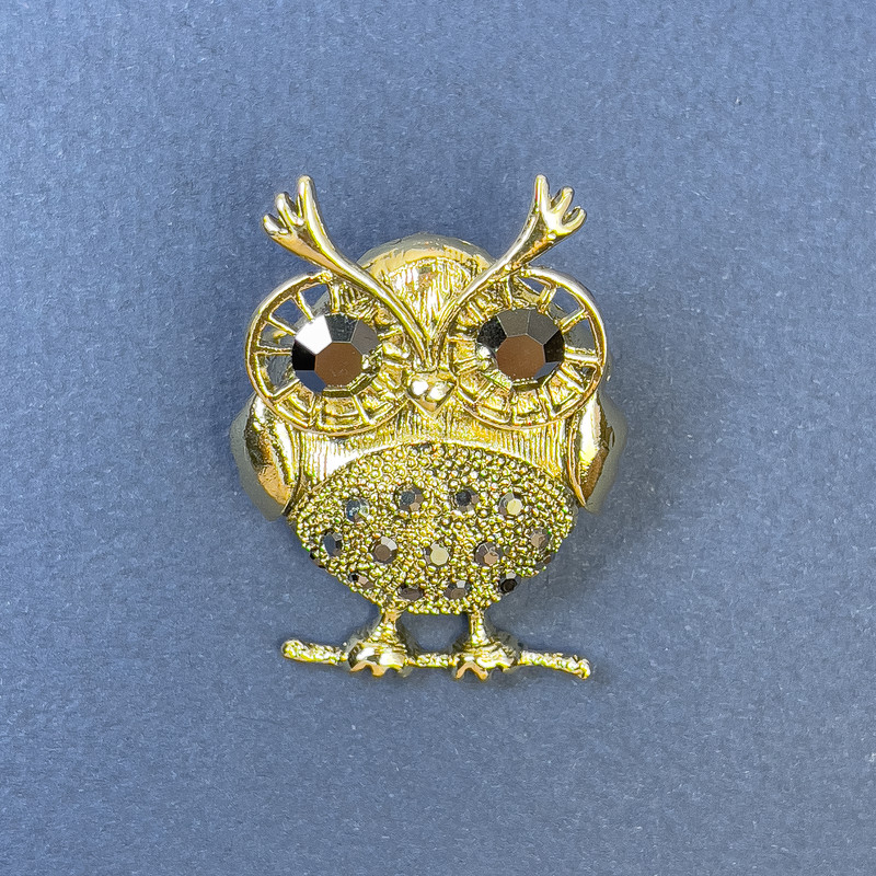 Owl Brooch Pendant Grey Crystals Gold-Tone Metal, diameter approx. 28mm, length 38mm+
