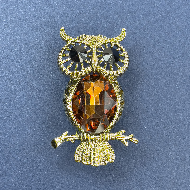 Owl Brooch Pendant Brown and Black Crystals Gold-Tone Metal, diameter approx. 26mm, length 44mm+