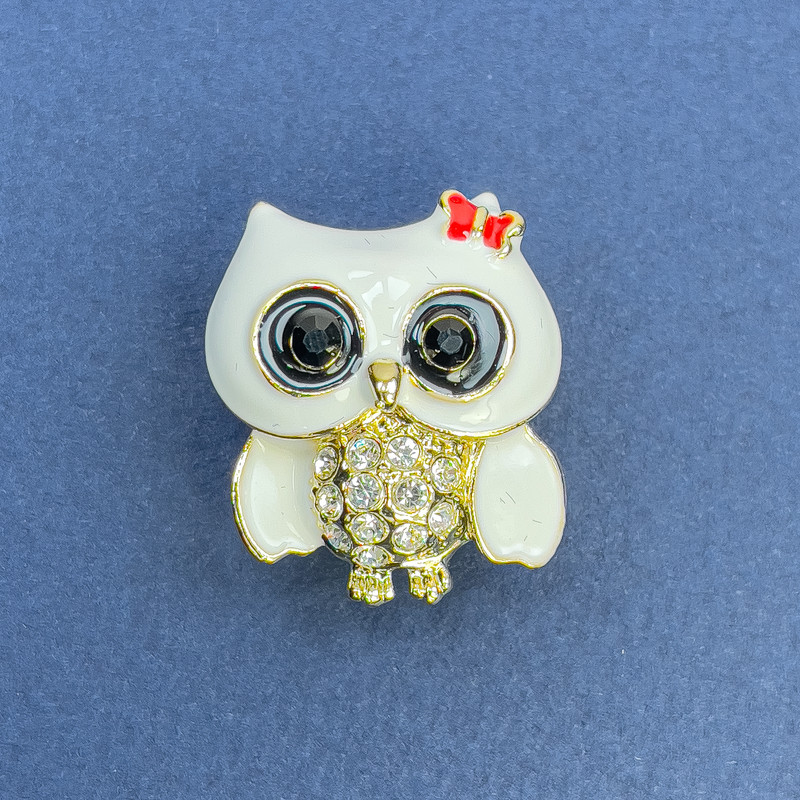 Owl Brooch Pendant White Rhinestones White and Black Enamel Gold-Tone Metal, diameter approx. 22mm, length 26mm+