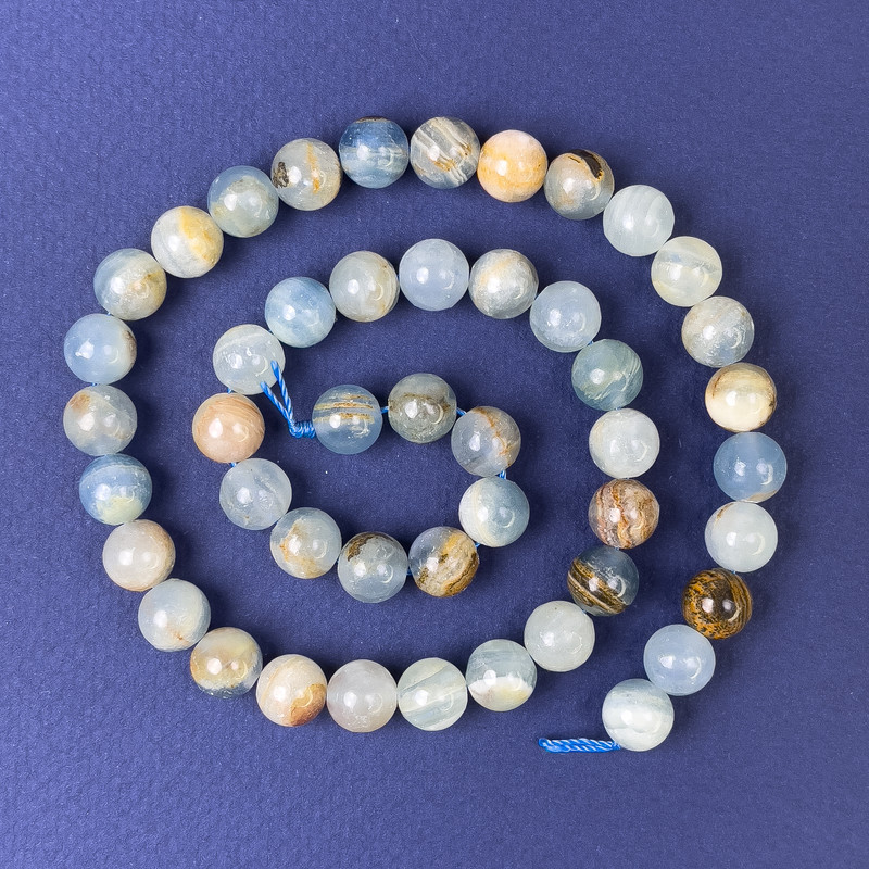Calcite Smooth Round Beads 8mm+/- on Thread, 39cm+ Length