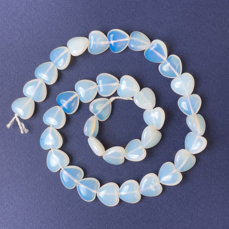 Moonstone Heart Beads 11x12x5mm+/-, on a thread, length 40cm+