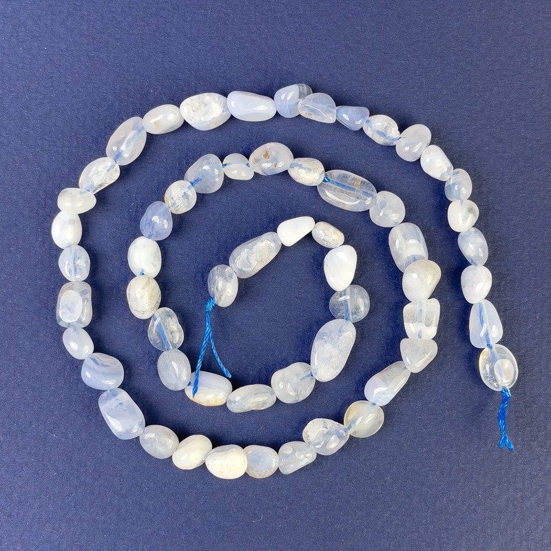Blue Agate Beads, Tumbled 6-8x5-7mm+/-, on a Strand, Length 40cm+