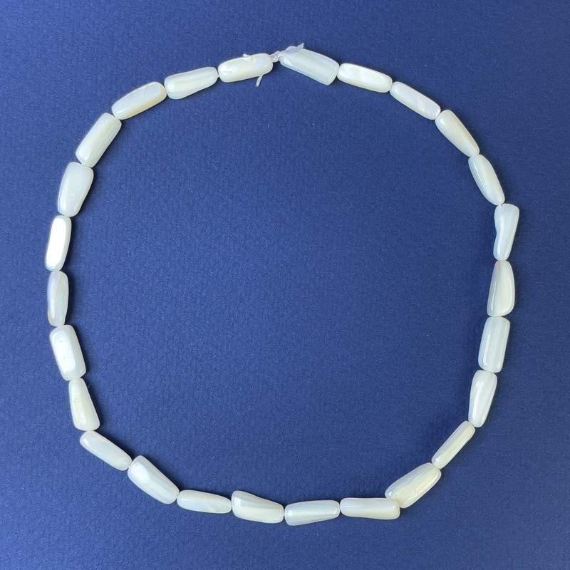Natural Mother-of-Pearl Tumbled Beads 14x5mm+/- on Thread, Length 39cm+