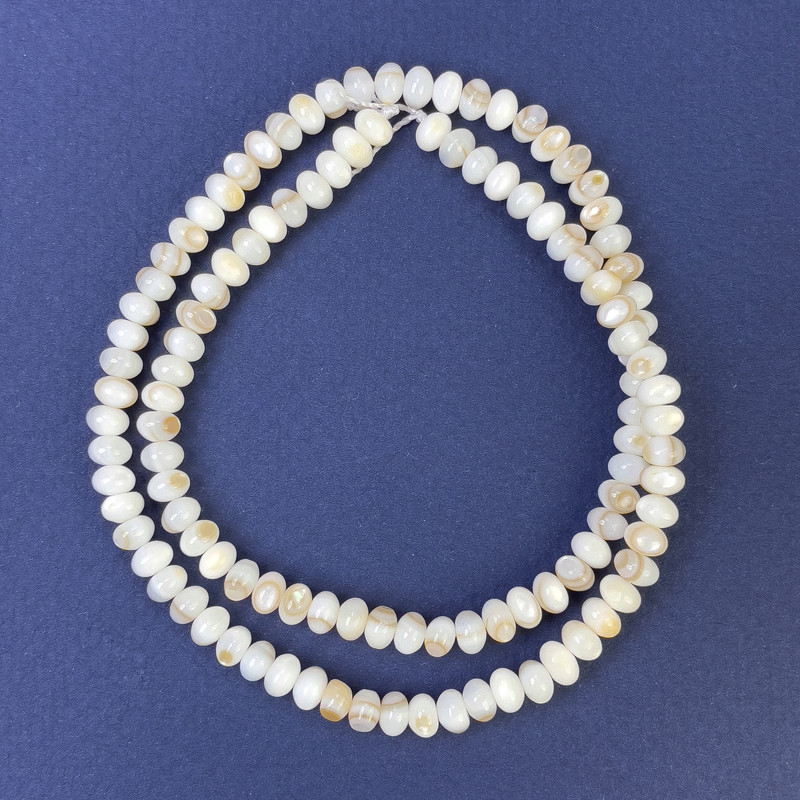 Natural Mother-of-Pearl Rondelle Beads 5x3mm+/- on Thread, Length 39mm+