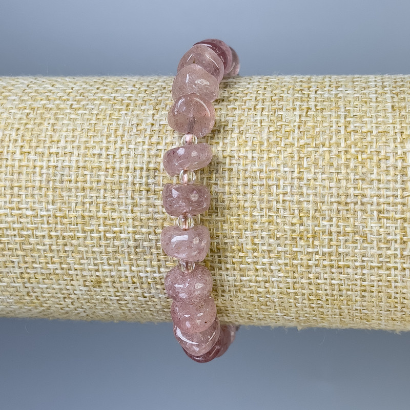 Strawberry Quartz Tumbled Bracelet with Seed Beads, 9x4-6mm+-, 18cm+- Stretch