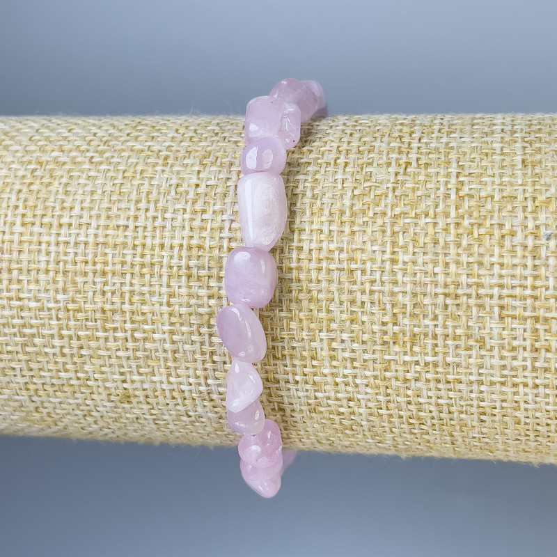 Kunzite Tumbled Bracelet, diameter 6-12x6-7mm+-, length 18cm+- stretch