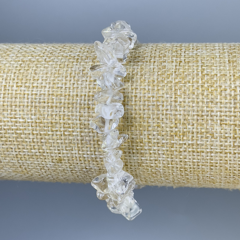 Rock Crystal Chip Bracelet, diameter 8-11x5mm+-, length 18cm+- stretch