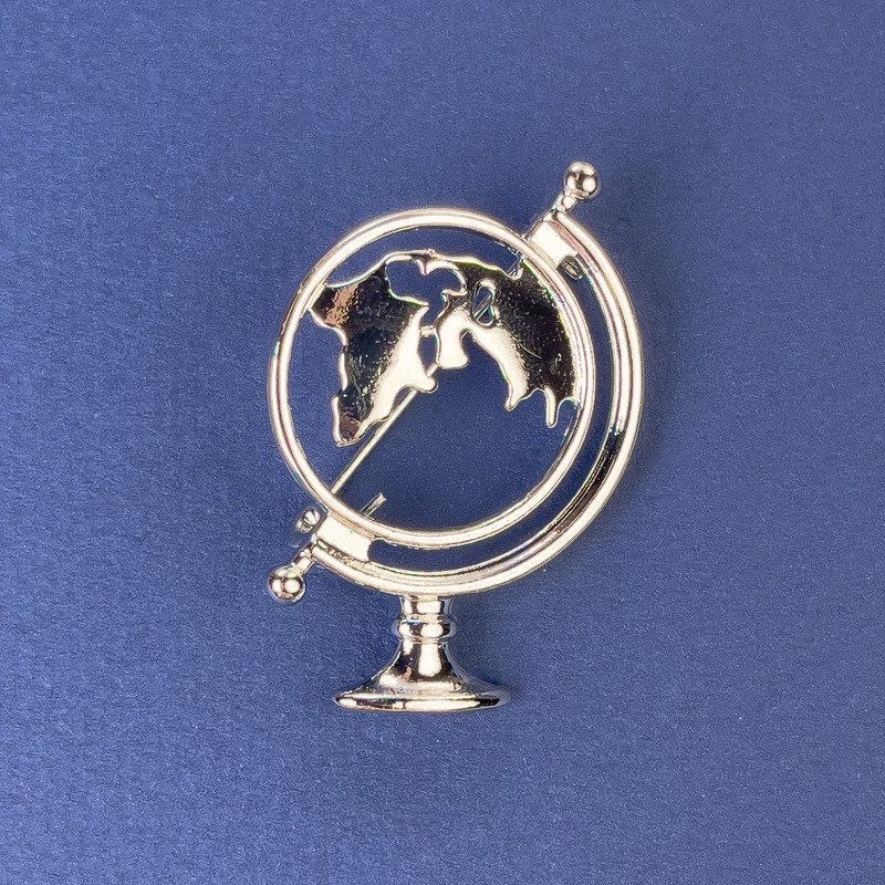 Globe Brooch 37x26mm+- Silver-Tone Metal
