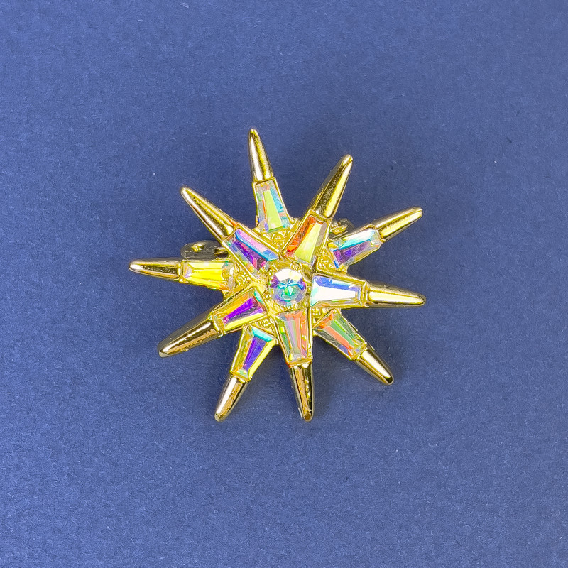 Star Brooch Rainbow Rhinestones Gold-Tone Metal 30mm+