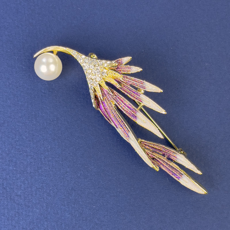 Twig Brooch with Pearl and White Rhinestones, gold-tone metal, 74x24mm+
