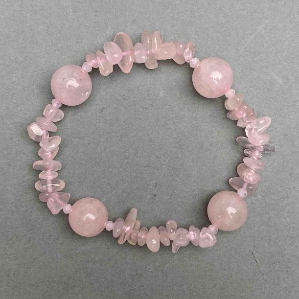 Rose Quartz Bracelet, smooth round beads 12mm+, chips 8x4mm+/- with seed beads, length 18cm+/- stretch