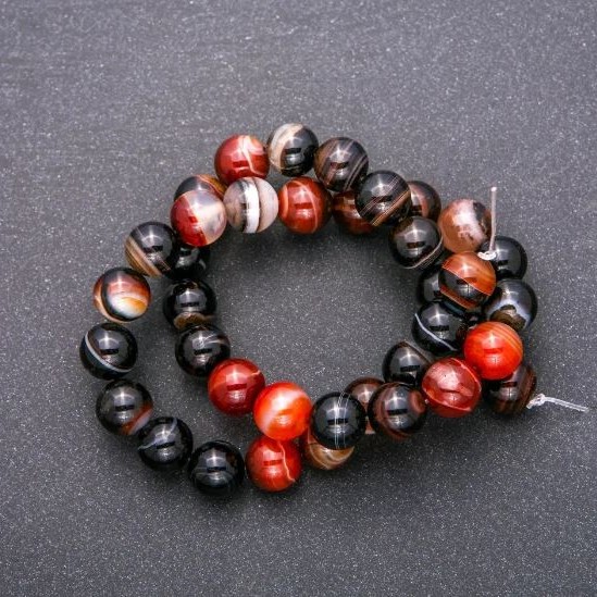 Agate Beads on Fishing Line Smooth Round, Diameter 10mm+-, Length 38cm+
