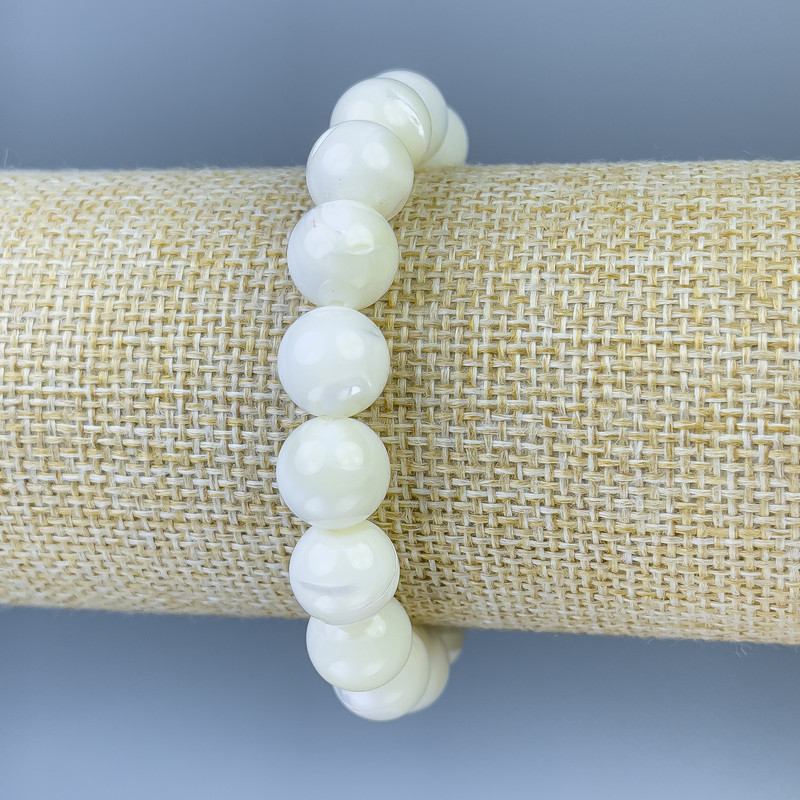 Mother-of-Pearl Bracelet, Smooth Round Beads, Diameter 10mm+-, Length 18cm+- Stretch