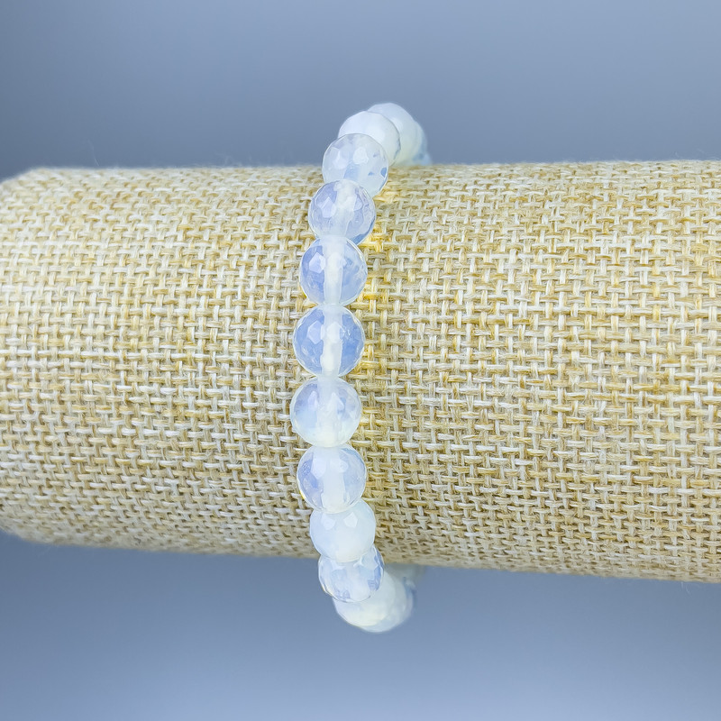Moonstone Bracelet Faceted Round Beads, Diameter 8mm+/-, Length 18cm +/- Stretch
