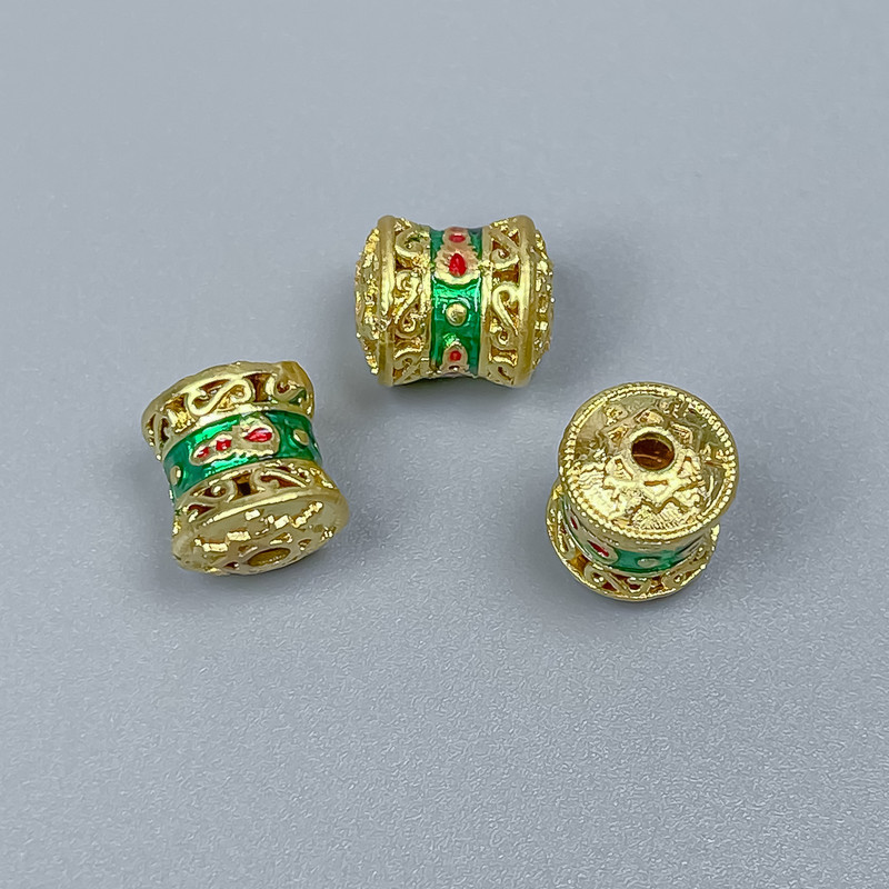 Cloisonné Cylinder Bead Finding, Green Red Enamel, Diameter 8x10mm+- Hole, Diameter 2mm Gold-Tone Metal, 1 pc