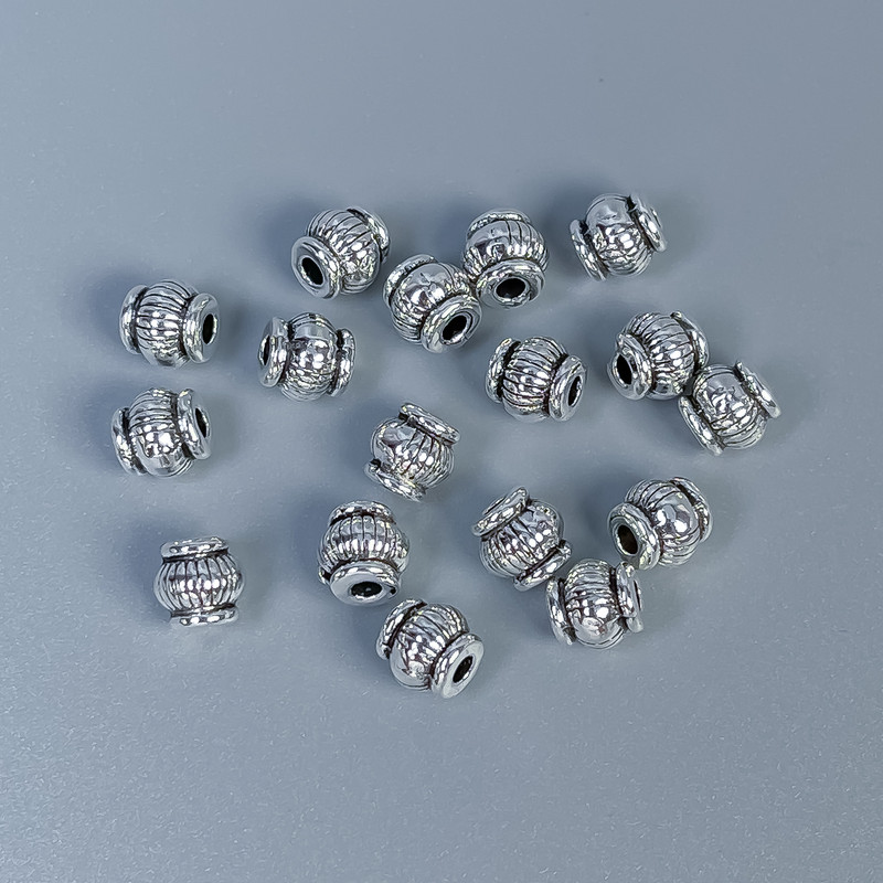 Findings Spacer Bead, Silver Metal Colour, Diameter 5x5mm+/-, Hole Diameter 1.8mm+/-, Pack of 40pcs