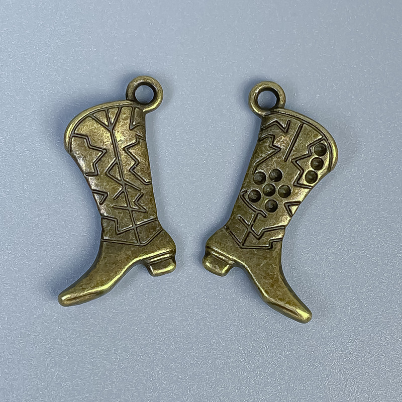 Boots Pendant Findings, Bronze Metal Colour, Size 22x14x2mm+/- Hole Diameter 2.5mm+/-, Pack of 8