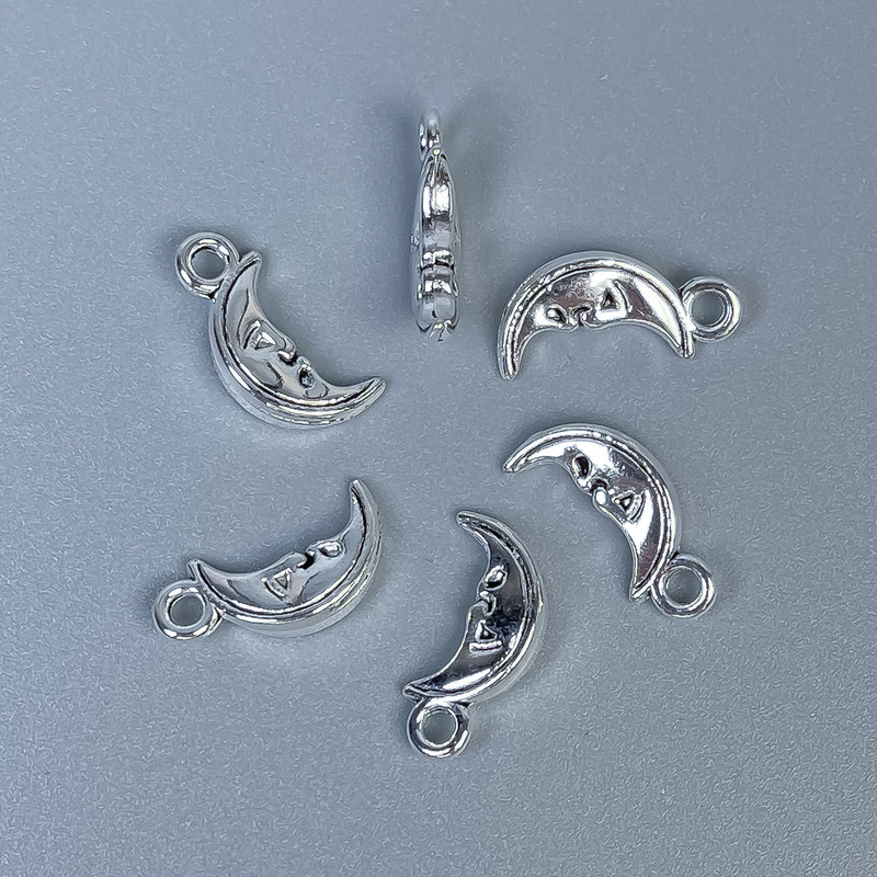 Moon Pendant Finding, silver-tone metal, size 13x6x3mm +/-, hole diameter 1.5mm +/-, pack 20g (~40 pcs)
