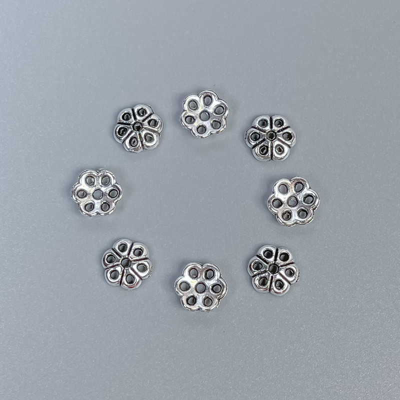 Bead Cap Finding, Silver Metal Colour, Diameter 6x1mm +/-, Hole Diameter 1mm +/-, Pack of 80pcs