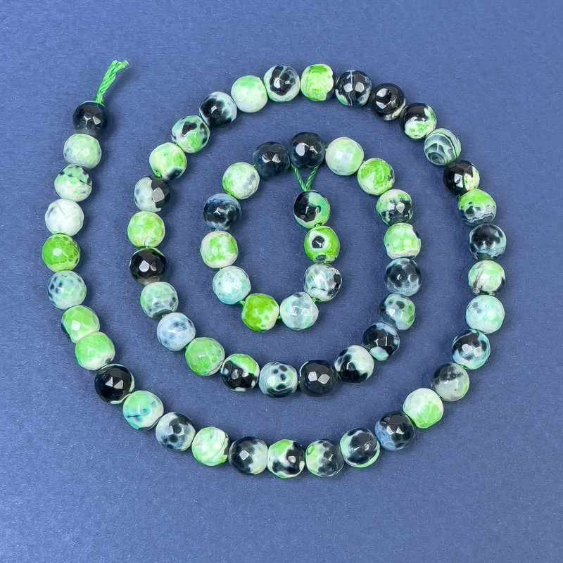 Agate Beads on Thread, Faceted Round, Diameter 6mm +/-, Length 37cm+