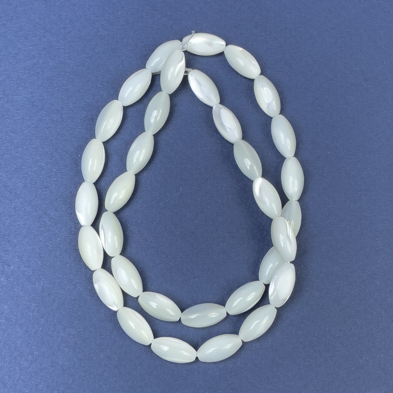 Mother-of-Pearl Beads on Fishing Line, Grain Shape, 12x6mm+/-, Length 38cm+