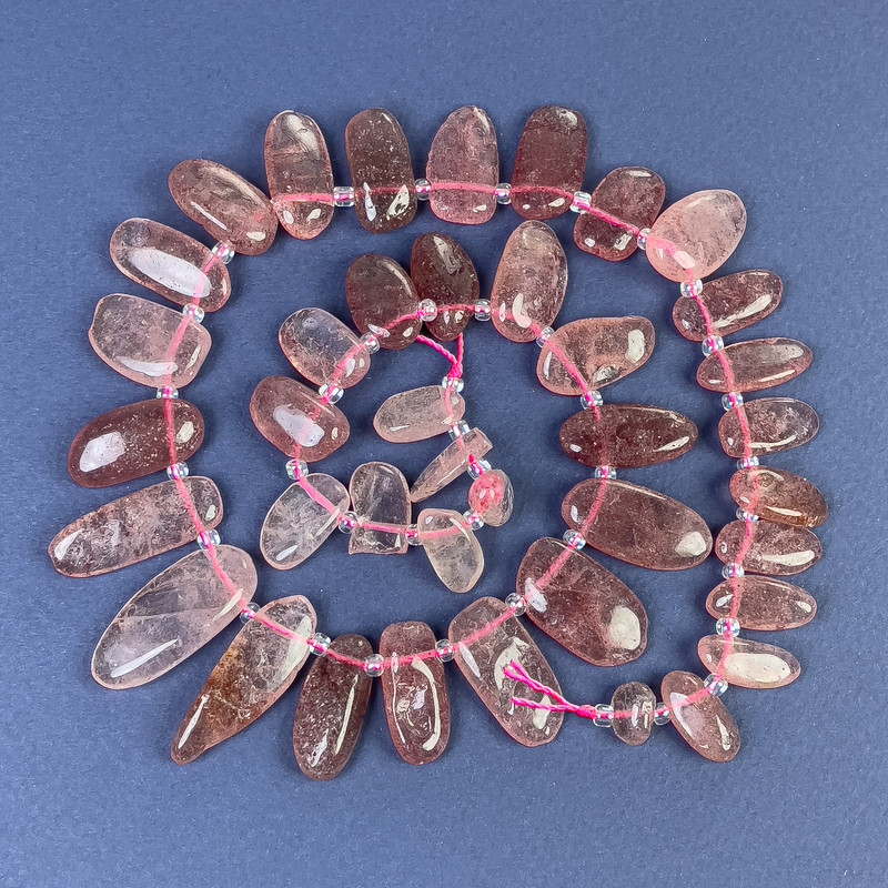Strawberry Quartz Tumbled Nugget Beads 15-24-11mm+/- with 3mm+/- Seed Beads on a Strand, Length 39cm+