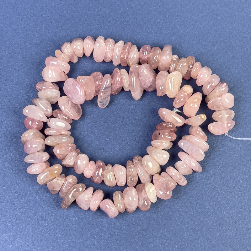 Strawberry Quartz Tumbled Nugget Beads 10-4x5mm+/- on a Strand, Length 39cm+