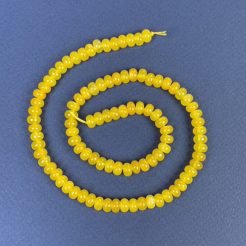 Jadeite Rondelle Beads 6x4mm+/- on Thread, Length 38cm+